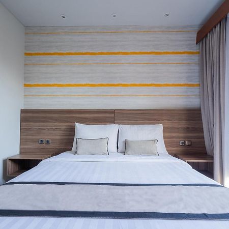 Mahesa Suites Seminyak Екстериор снимка