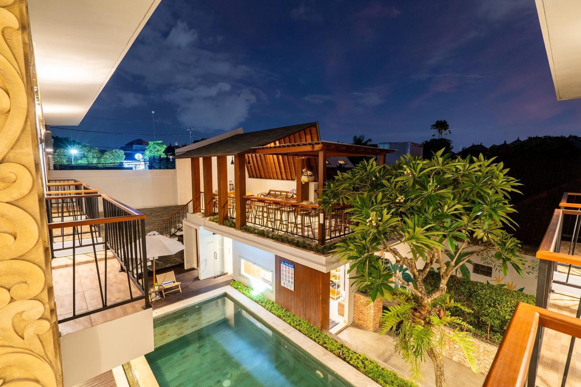 Mahesa Suites Seminyak Екстериор снимка