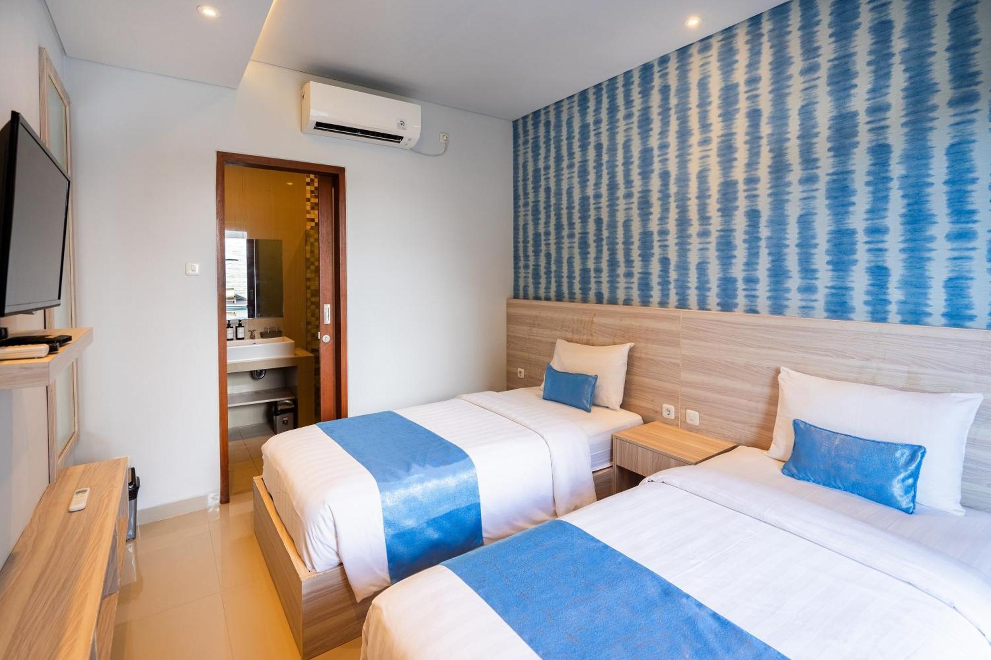 Mahesa Suites Seminyak Екстериор снимка