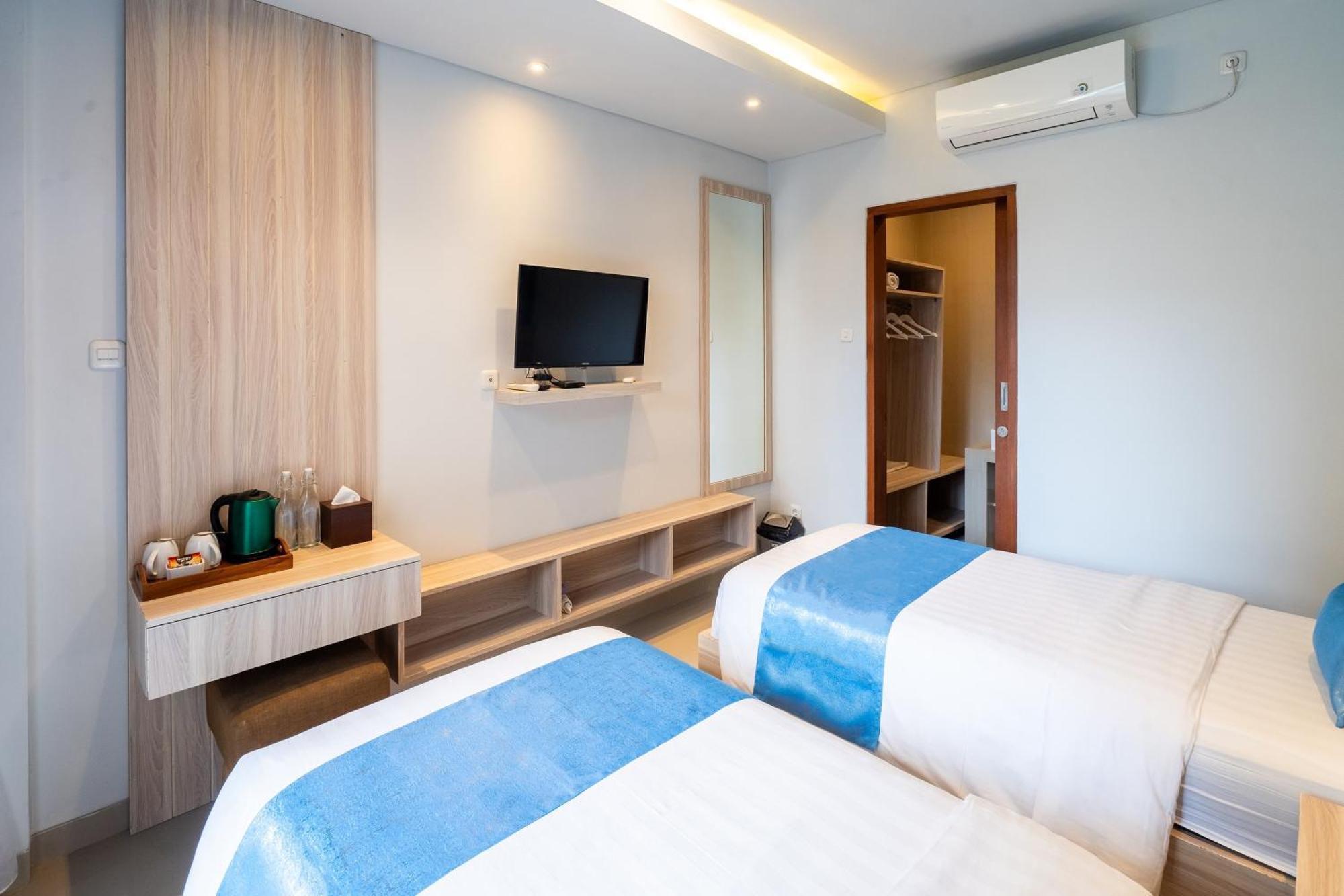 Mahesa Suites Seminyak Екстериор снимка