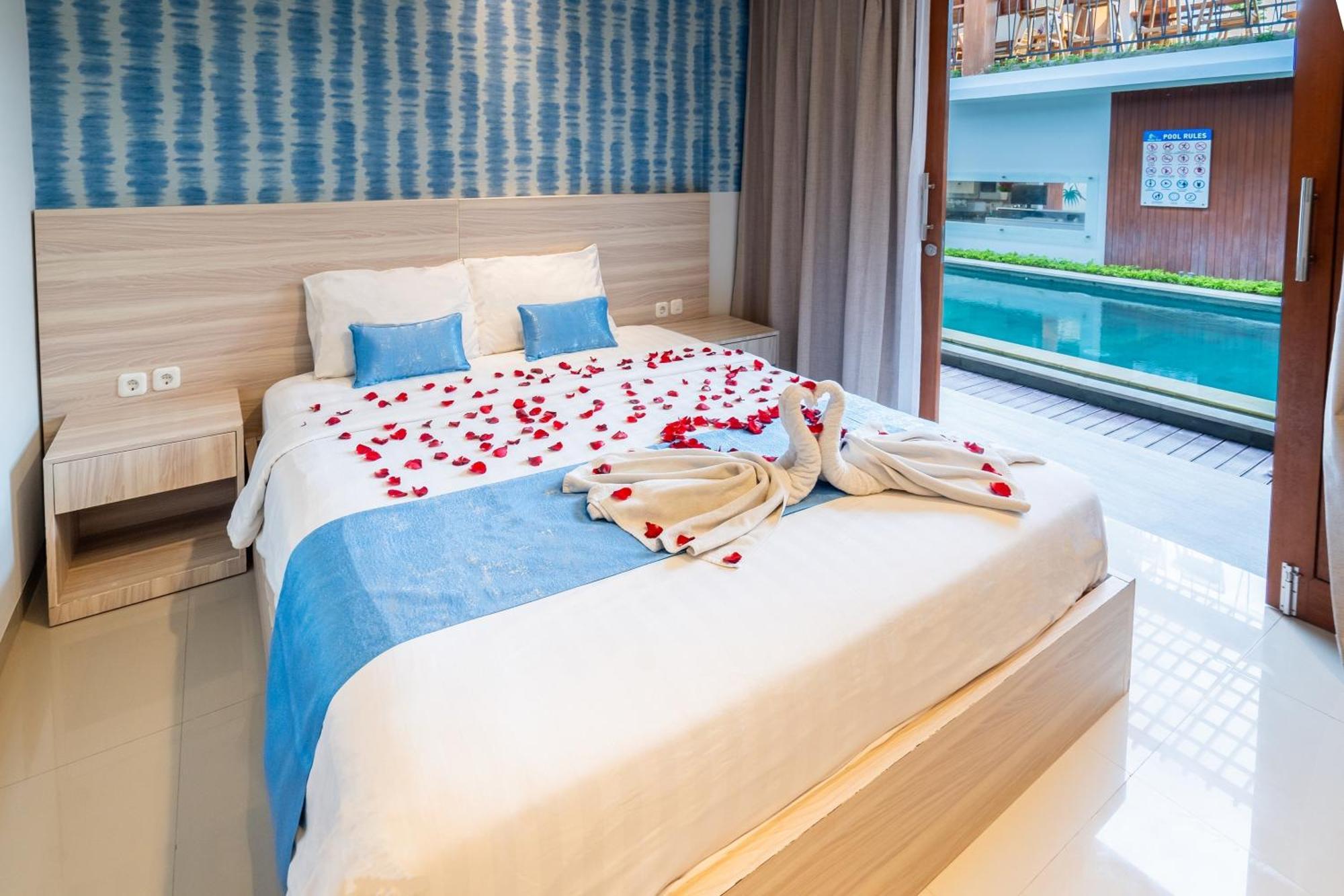Mahesa Suites Seminyak Екстериор снимка